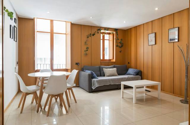 Piso en Alquiler en N/A en El Mercat