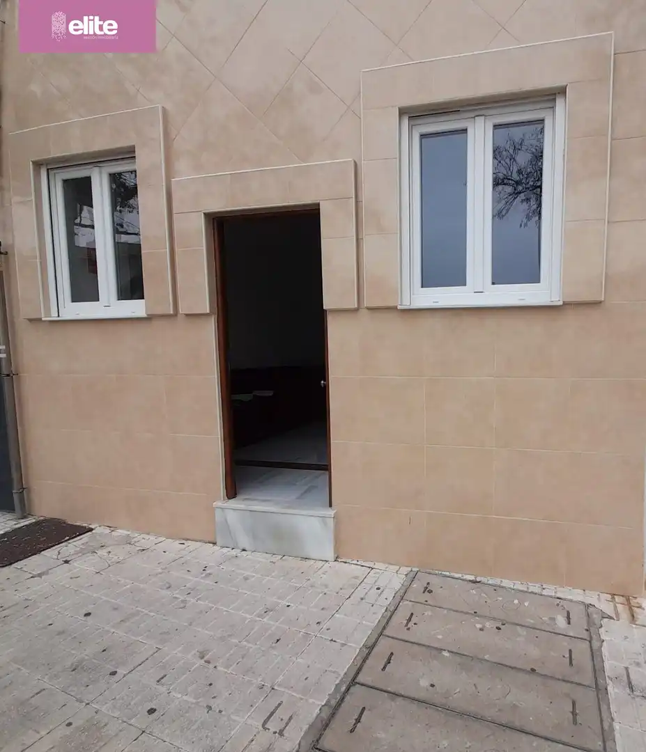 Local comercial de lloguer a Avenida - Divina Pastora - Plaza de Toros, imagen 5