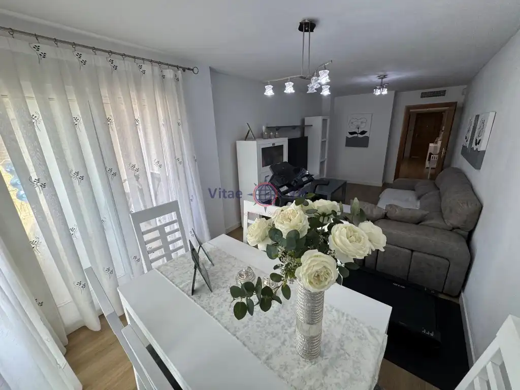 Sala de estar de Piso en venta en Lorca con Amueblado, Balcón y Piscina comunitaria