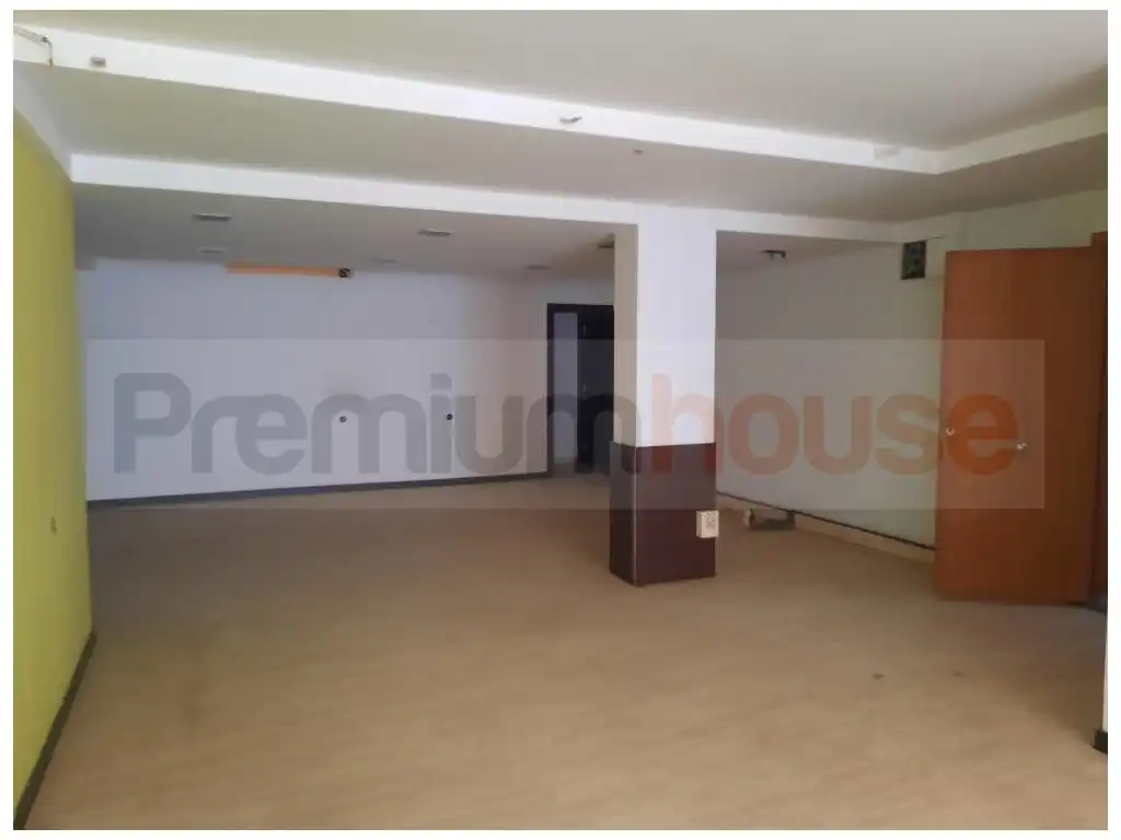 Local commercial à vendre à Rambla de Sant Jordi, imagen 2