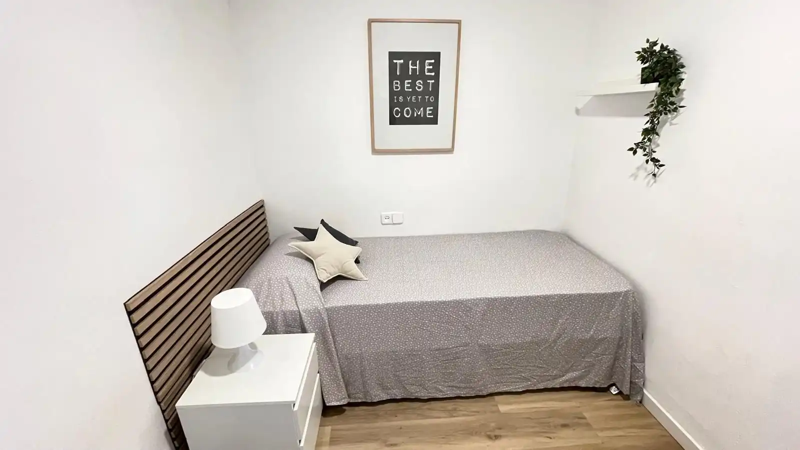 Habitación de Apartamento en venta en Pineda de Mar con Aire acondicionado, Amueblado y Piscina comunitaria