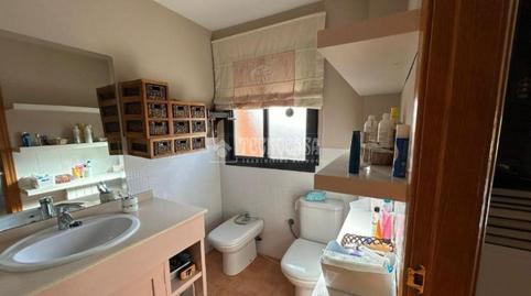 Foto 5 de Casa adosada en venta en Baeza, Jaén