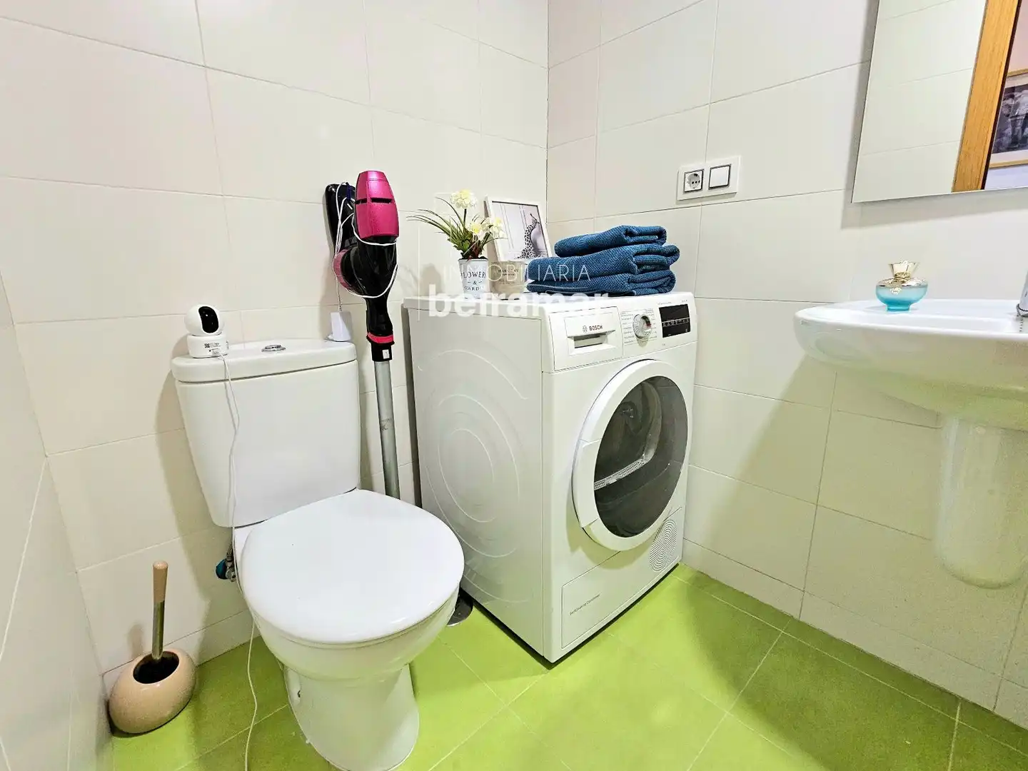 Badezimmer von Dachboden zum Verkauf in Palmeira