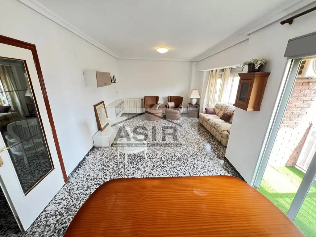Flat for rent in Calle Doctor Ferran, Albuixarres