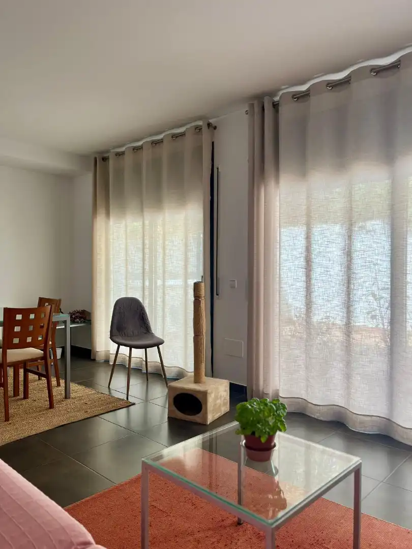 Sala d'estar de Casa o xalet en venda en L'Escala amb Aire condicionat, Calefacció i Terrassa