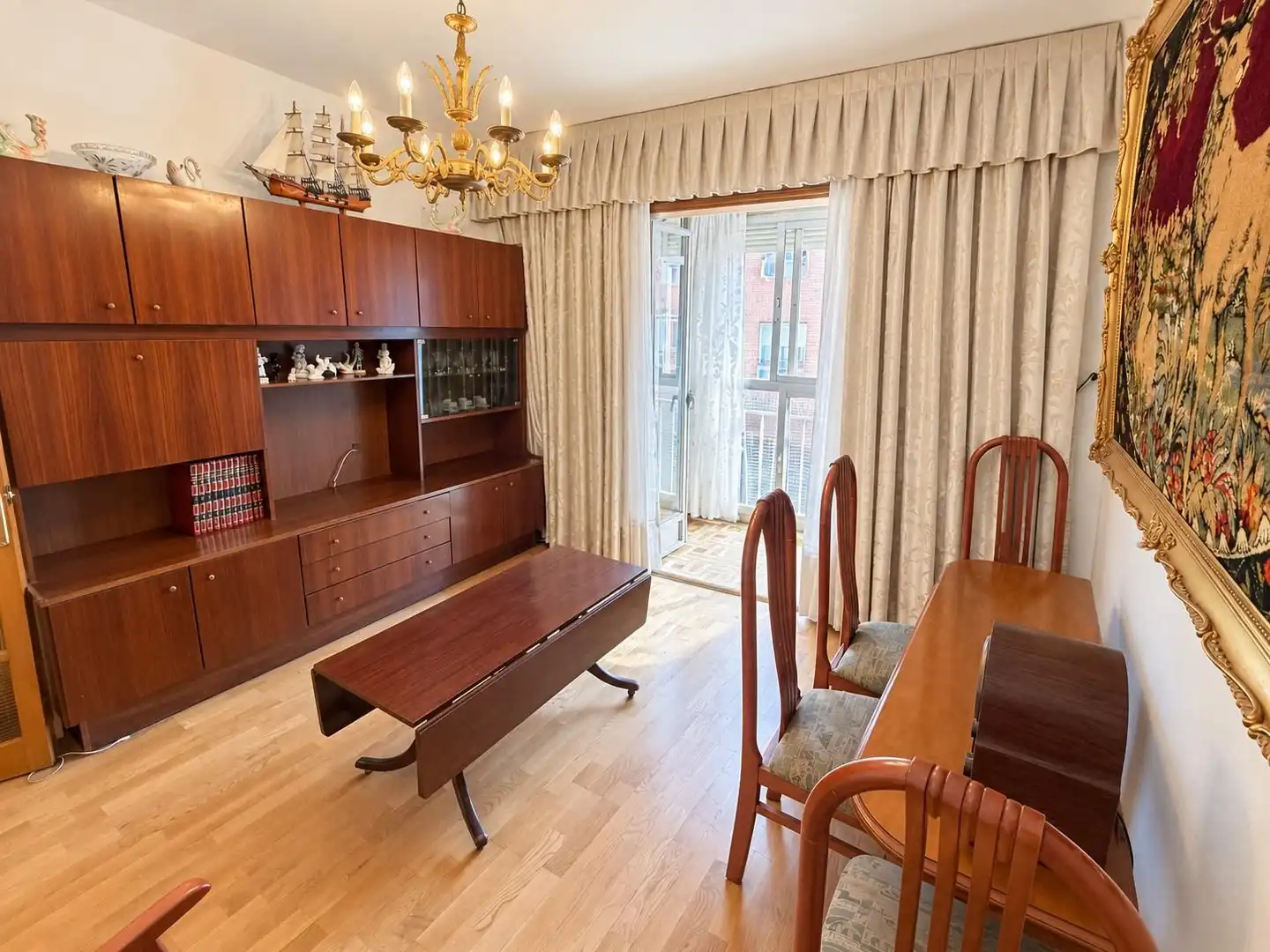 Flat with lift for sale in Calle ZUERA, imagen 2