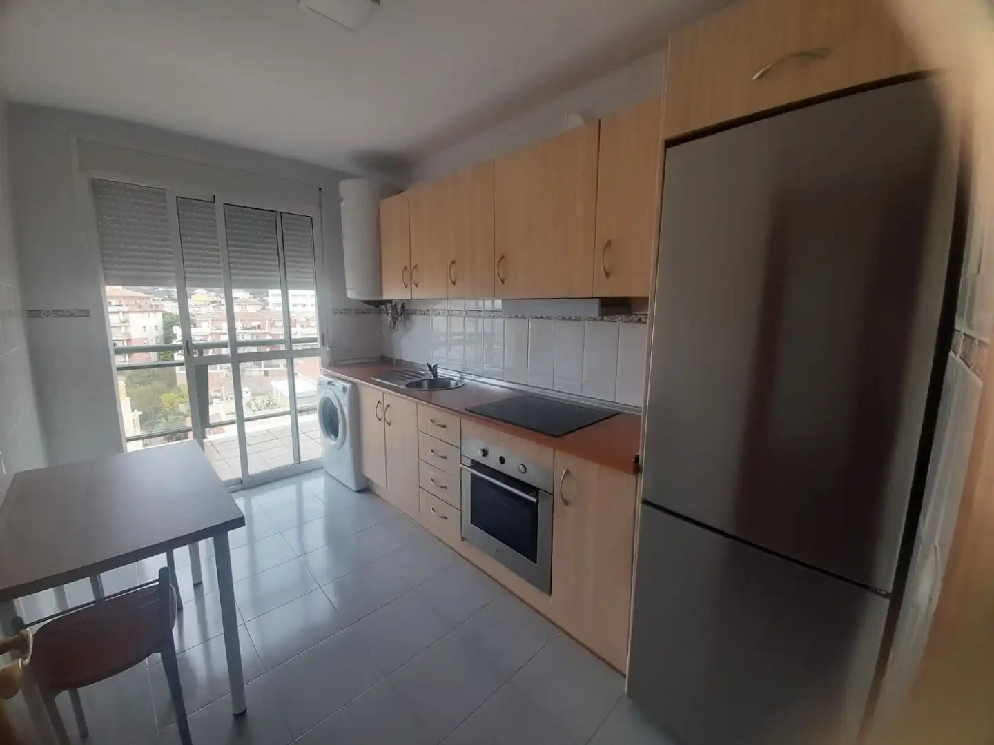 Cuina de Apartament de lloguer en Torrequebrada