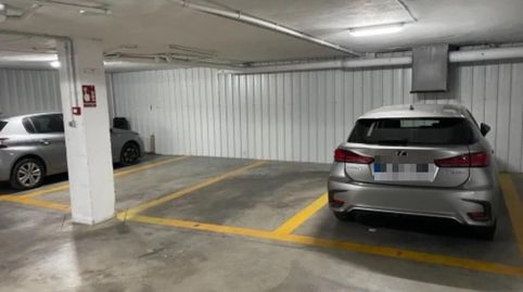Foto 4 de Garatge en venda a Beatriz de Suabia, Barrio del Nervión, Sevilla Capital
