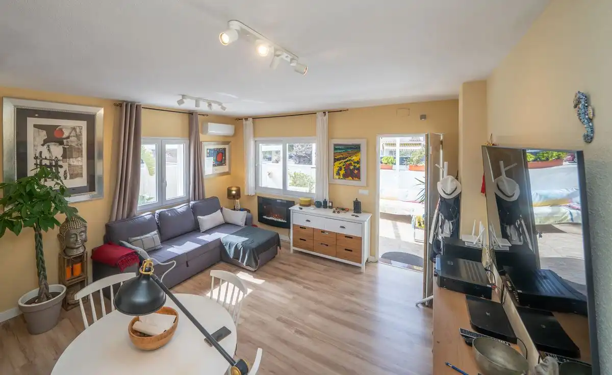 Casa pareada con terraza en venta en C. Monte de Sta. Pola, imagen 6