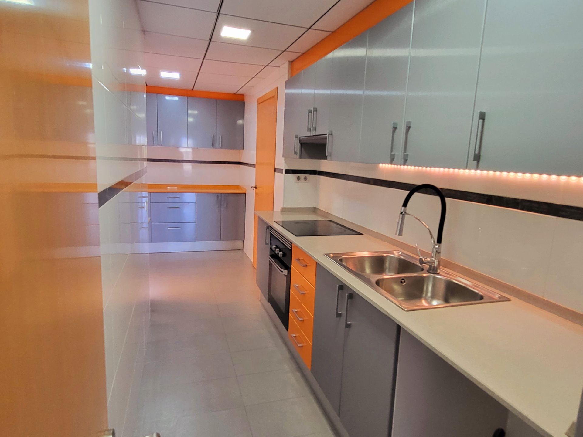 Cuina de Pis en venda en Creixell amb Aire condicionat, Calefacció i Parquet