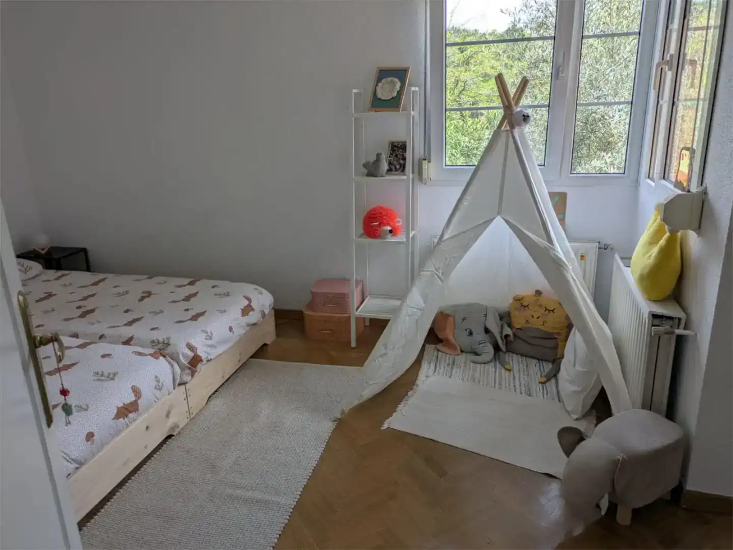 Habitación de Casa o chalet de alquiler en Galapagar con Aire acondicionado, Jardín privado y Parquet