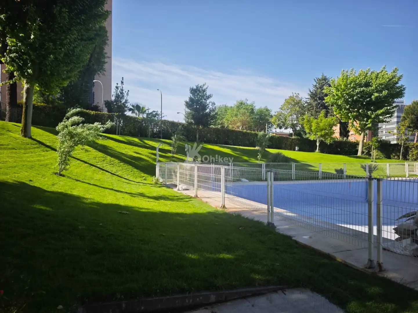 Jardín de Local en venta en Madrid con Aire acondicionado