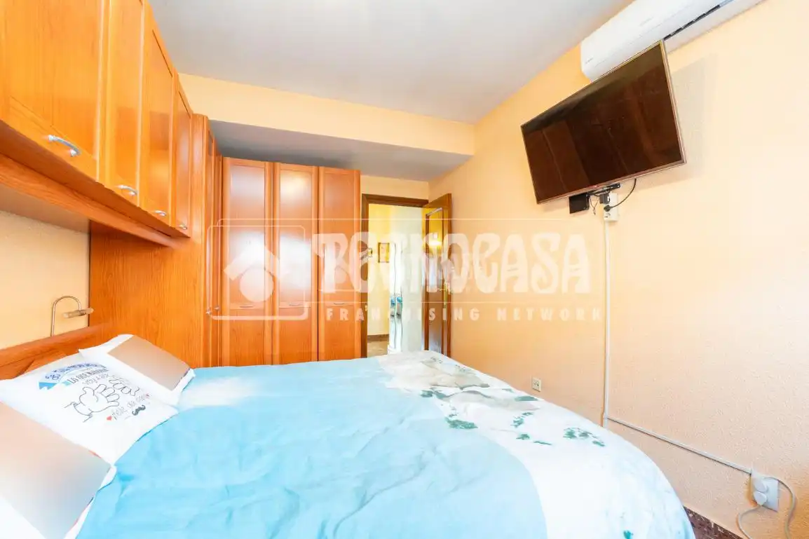 Habitación de Casa adosada en venta en Colmenar Viejo con Calefacción, Terraza y Balcón