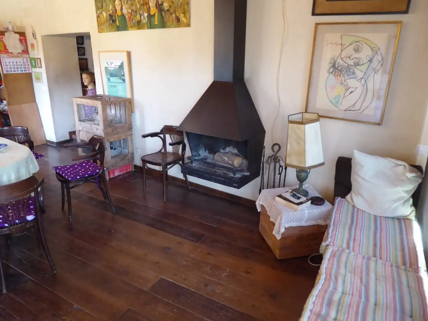 Sala de estar de Finca rústica en venta en Sant Martí de Tous con Aire acondicionado, Calefacción y Jardín privado