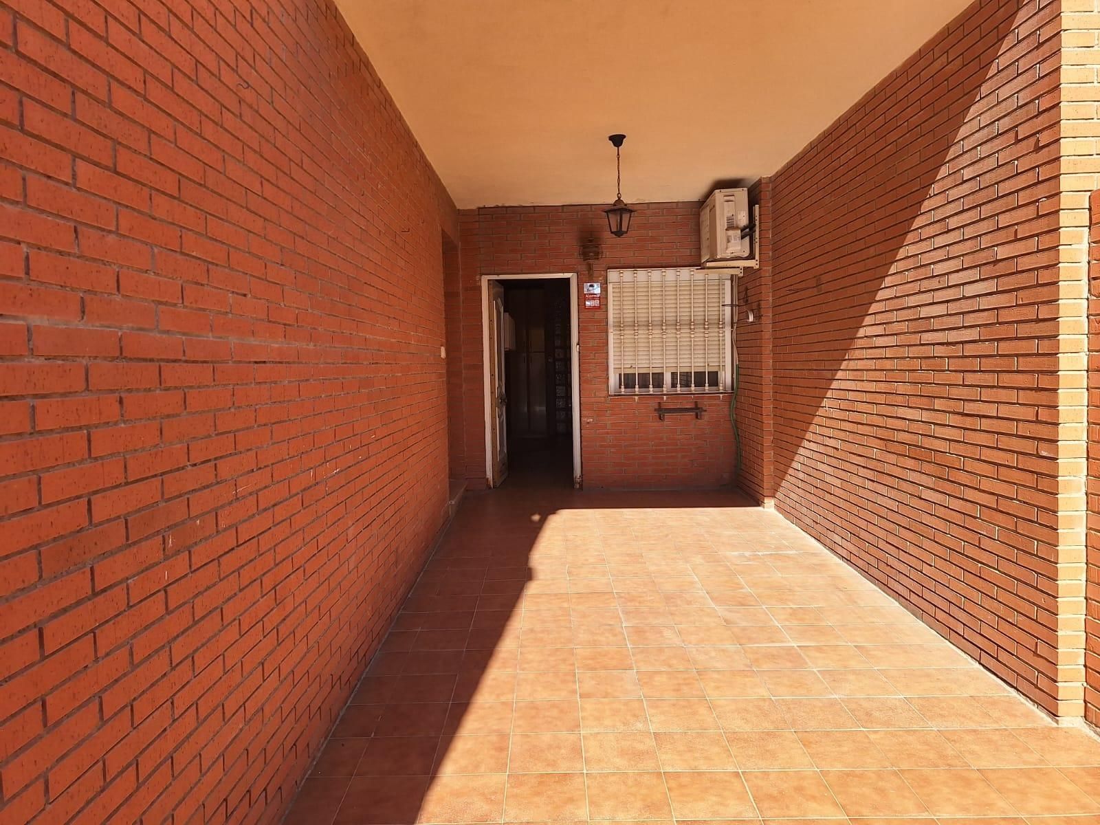 Single-family semi-detached for sale in  Almería Capital  with Air Conditioner, Terrace and Alarm