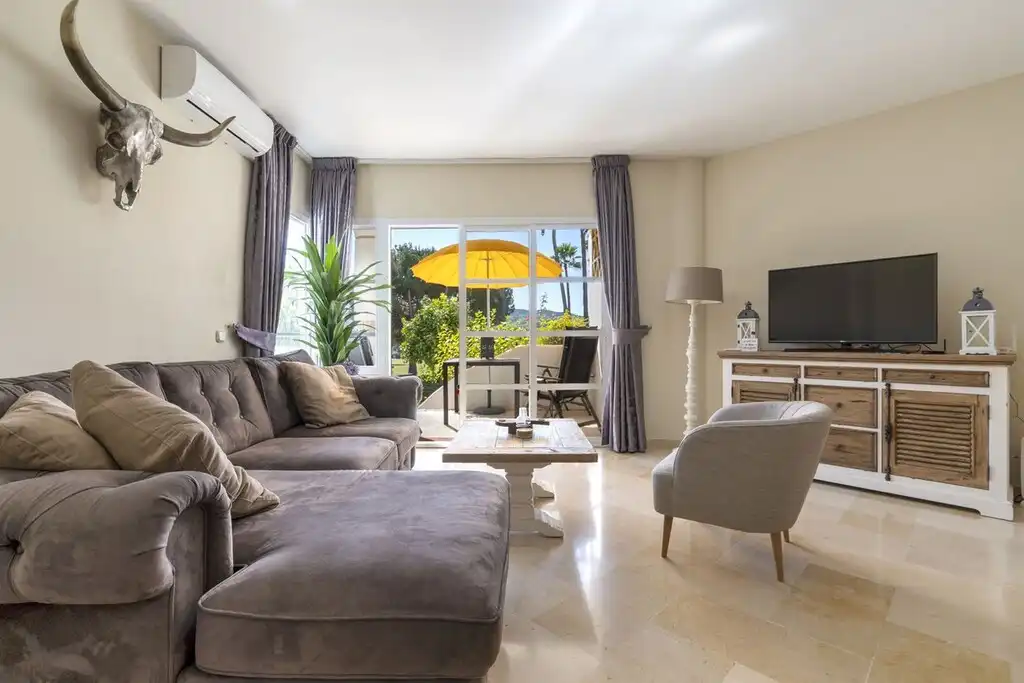 Bajo con piscina en venta en Mijas Golf, imagen 4