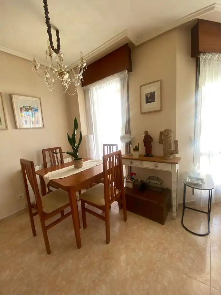 Piso con ascensor en venta en Calle la Brava, imagen 4