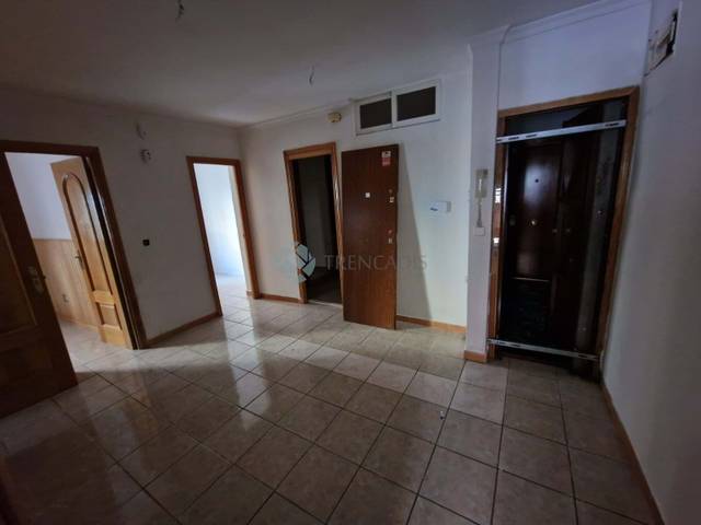 Piso en Venta en CL JAIME VERA  Es: Pl: Pt:  MADRID (MADRID) en Puerta del Ángel