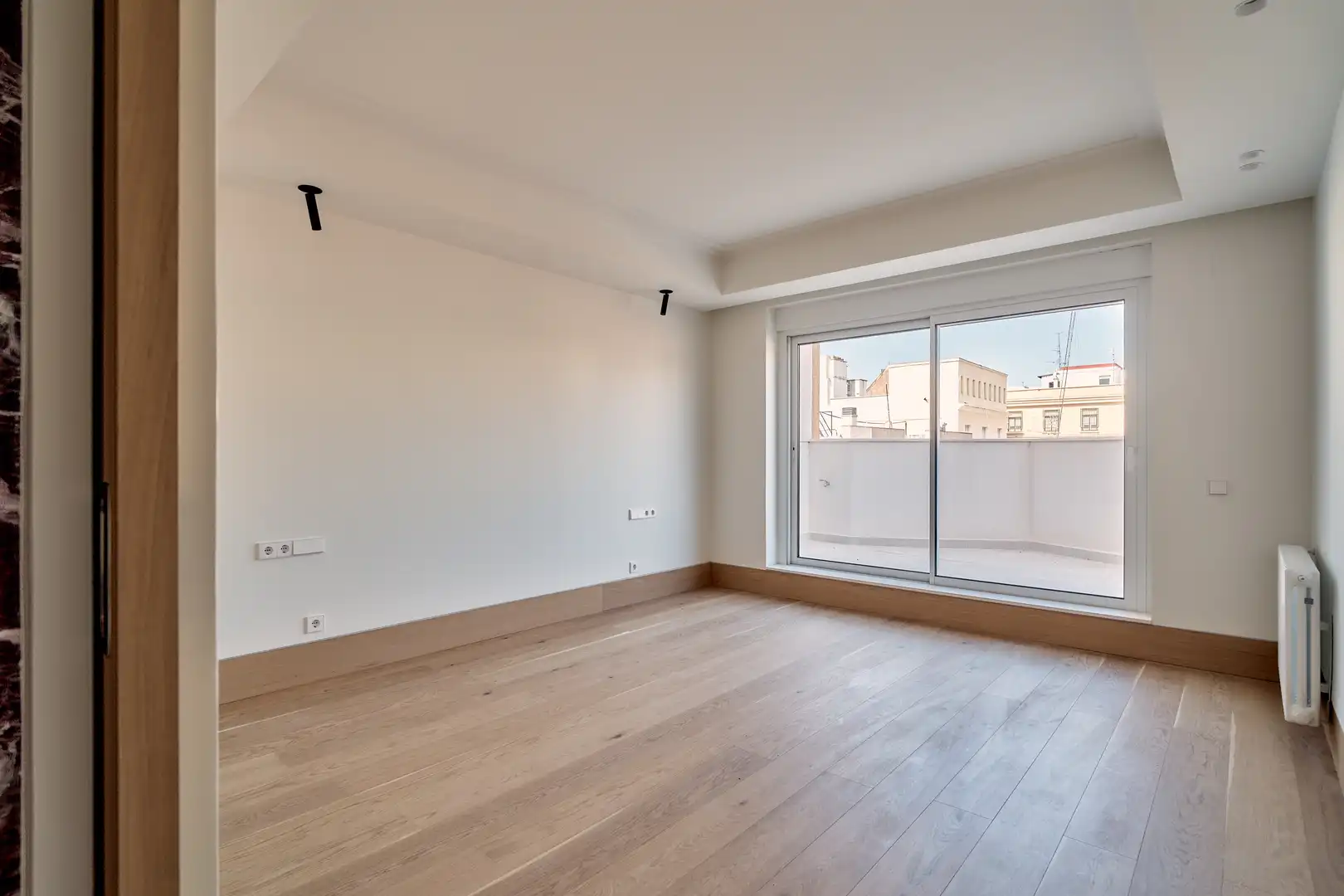 Habitación de Piso en venta en Madrid con Terraza y Trastero