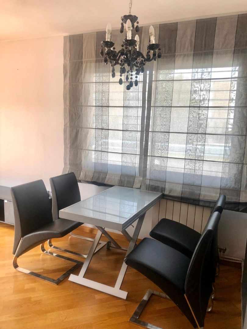 Dining room of Flat to rent in  Granada Capital  with Air Conditioner, Terrace and Furnished