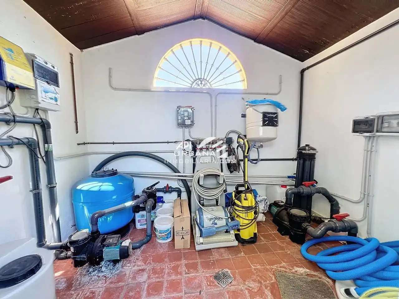 Casa o chalet en venta en Lucena con Jardín privado, Trastero y Piscina