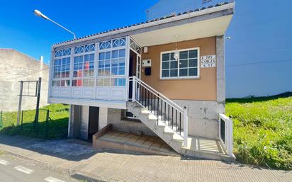 Vista exterior de Casa o xalet en venda en Malpica de Bergantiños amb Terrassa