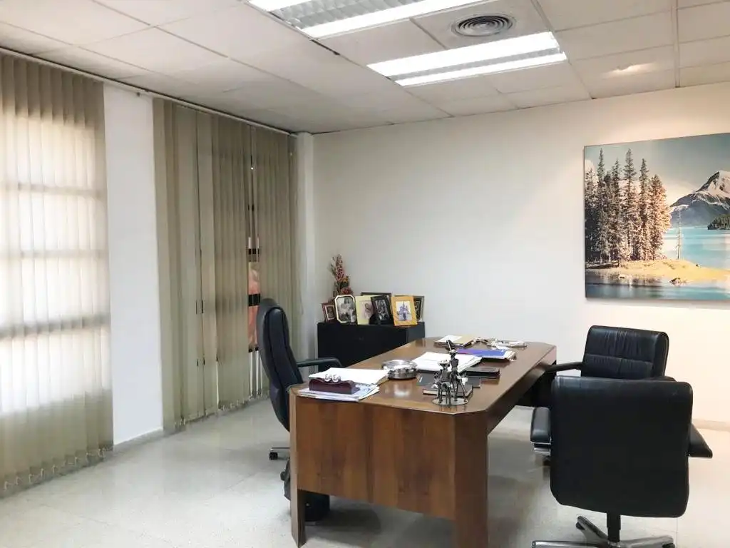 Oficina de alquiler en Elche / Elx