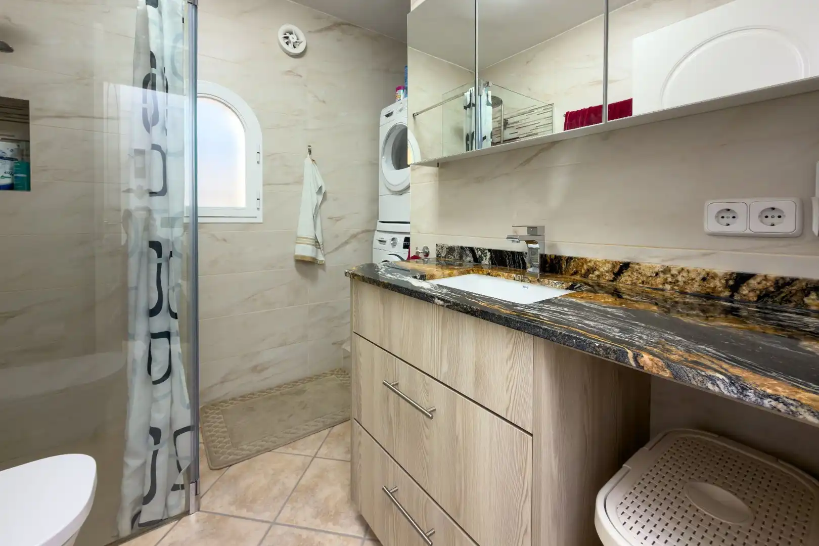 Bathroom of Houses for sale in Calpe / Calp