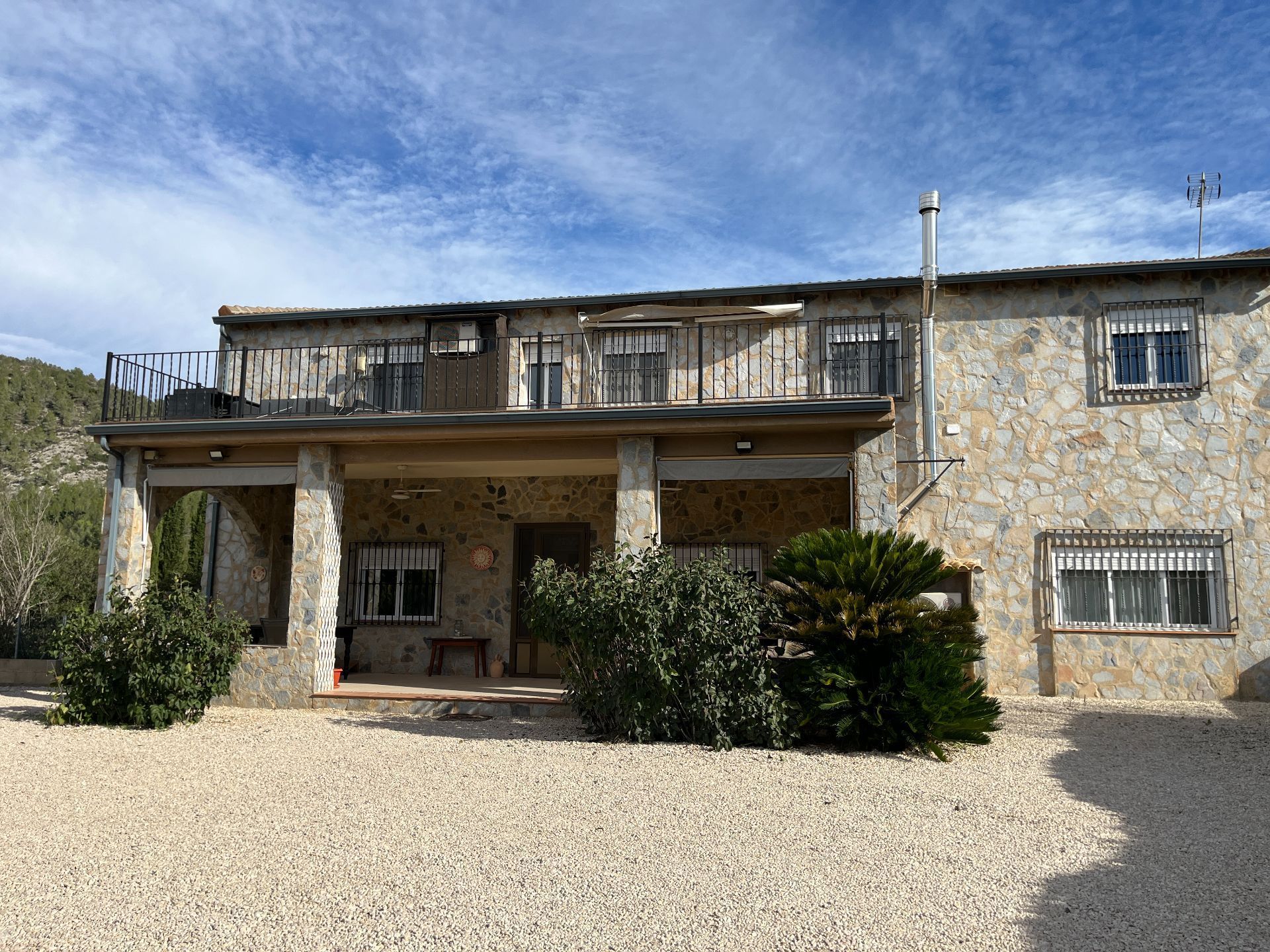 Vista exterior de Casa o chalet en venta en L'Olleria con Aire acondicionado, Calefacción y Jardín privado