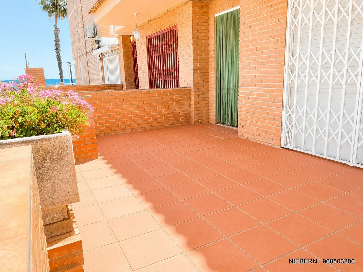Terrassa de Casa adosada en venda en Los Alcázares amb Balcó