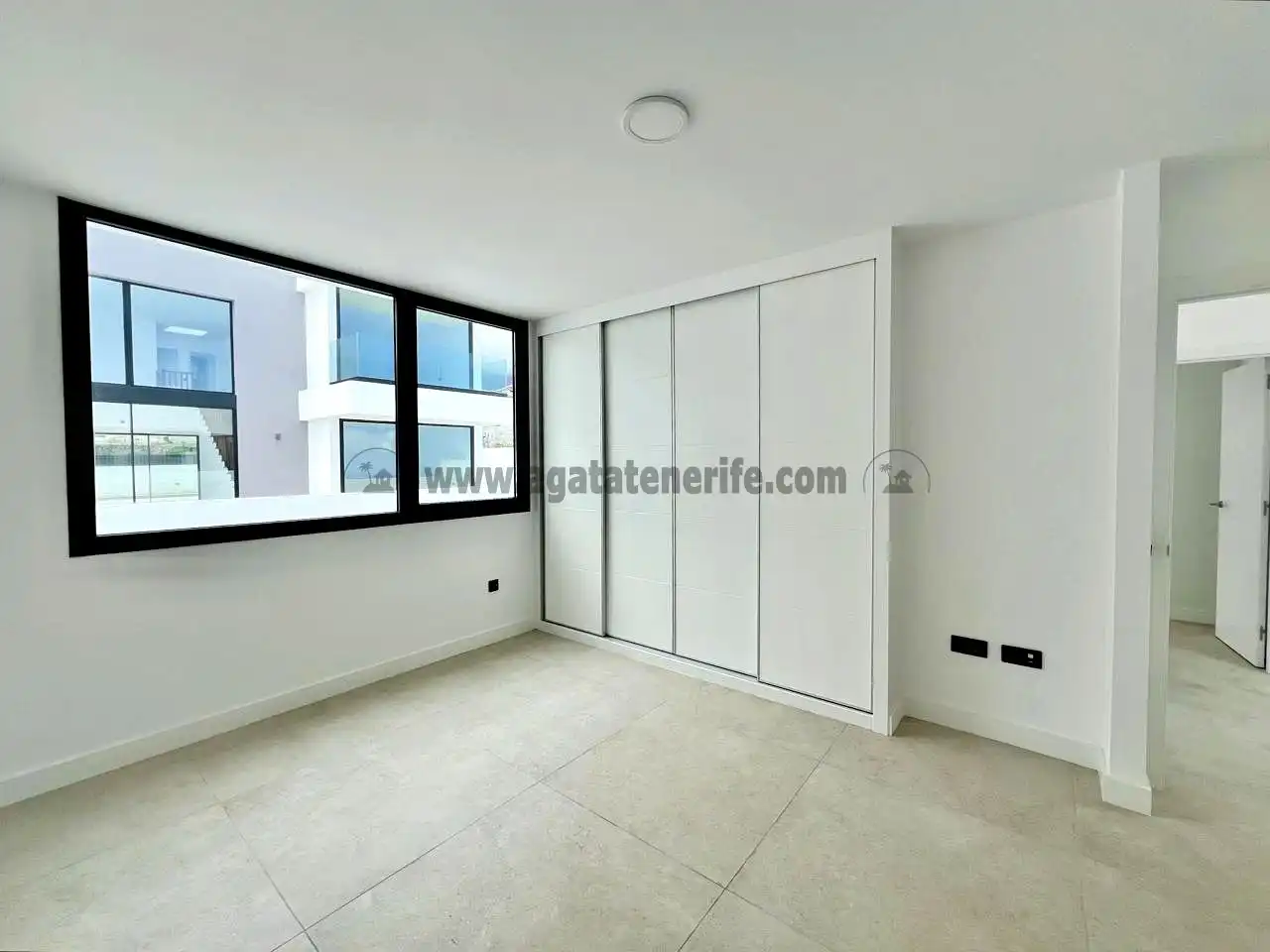 Bedroom of Houses for sale in Los Realejos  with Terrace, Swimming Pool and Balcony