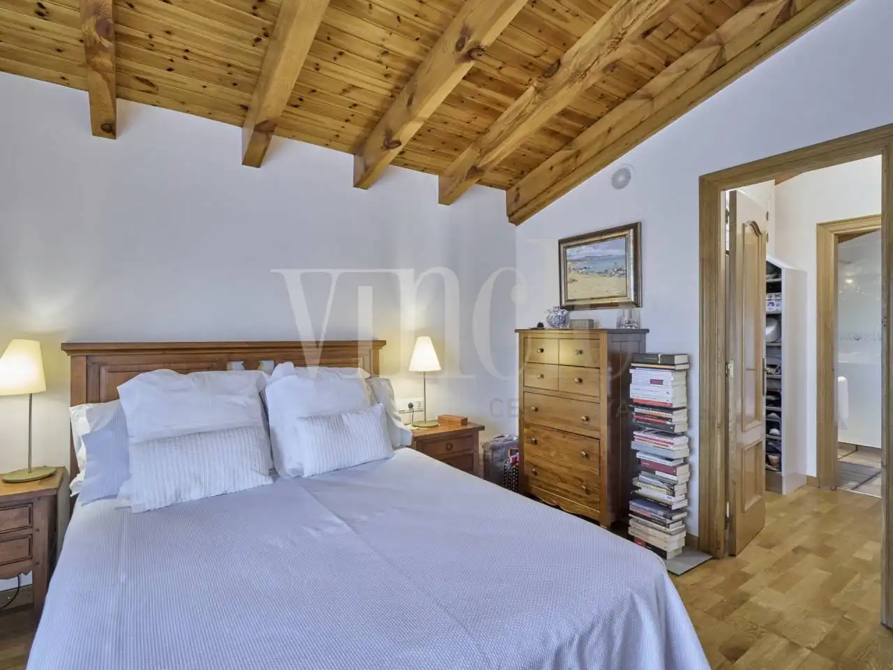 Habitación de Casa o chalet en venta en Puigcerdà con Calefacción, Jardín privado y Parquet