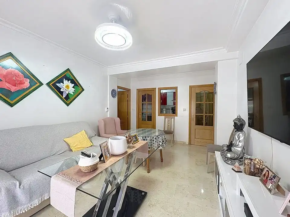 Sala de estar de Piso en venta en Pinos Puente con Aire acondicionado y Calefacción