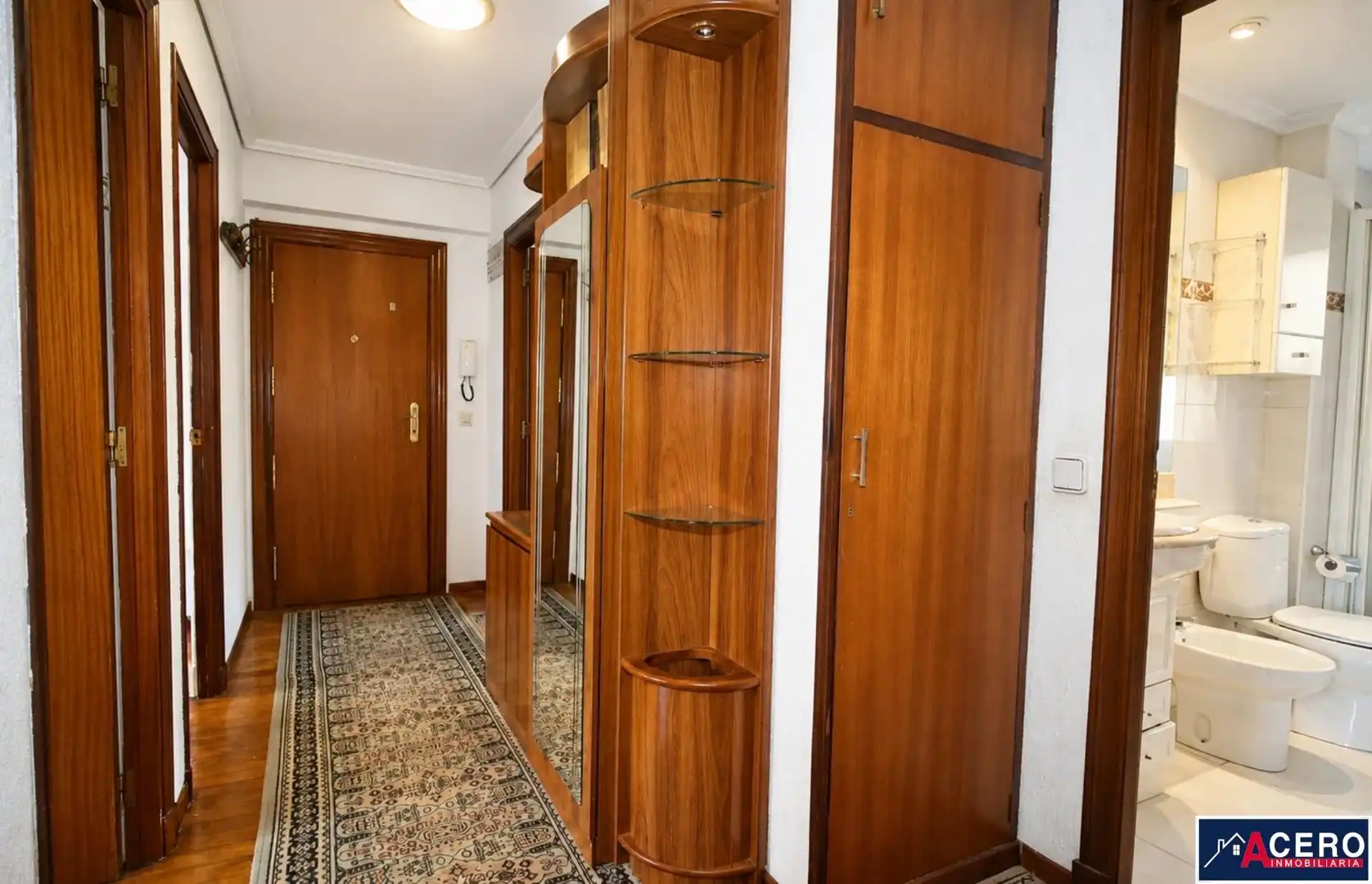Piso en venta en Santander con Calefacción, Trastero y Balcón