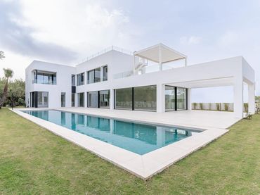 Casa amb piscina en venda a Sant Agustí-Cala de Bou