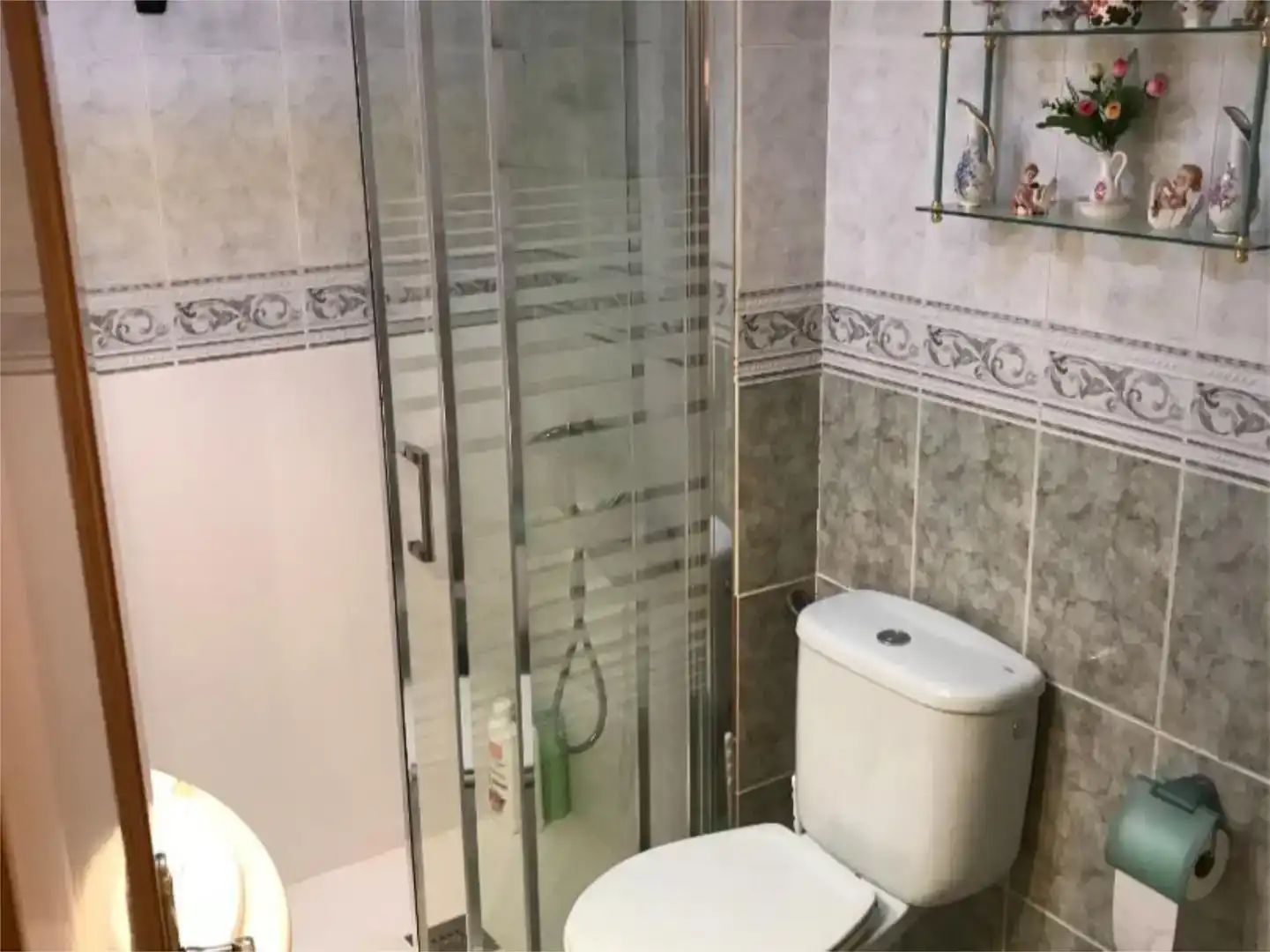 Bany de Pis en venda en  Zaragoza Capital amb Balcó