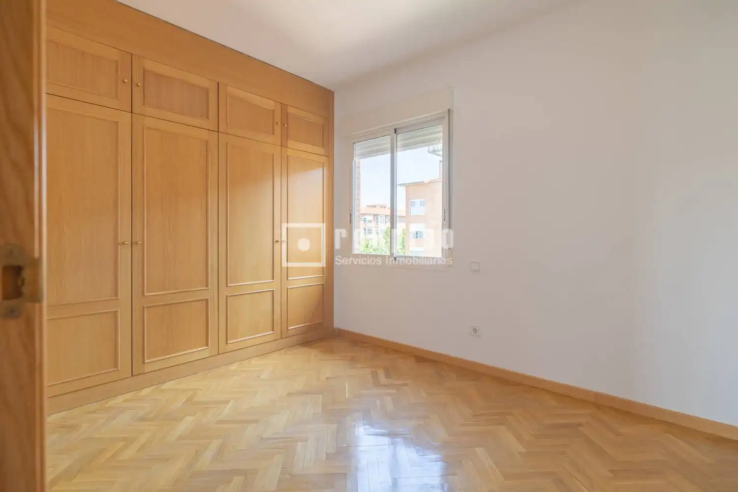 Habitación de Piso en venta en Arganda del Rey con Calefacción, Jardín privado y Parquet