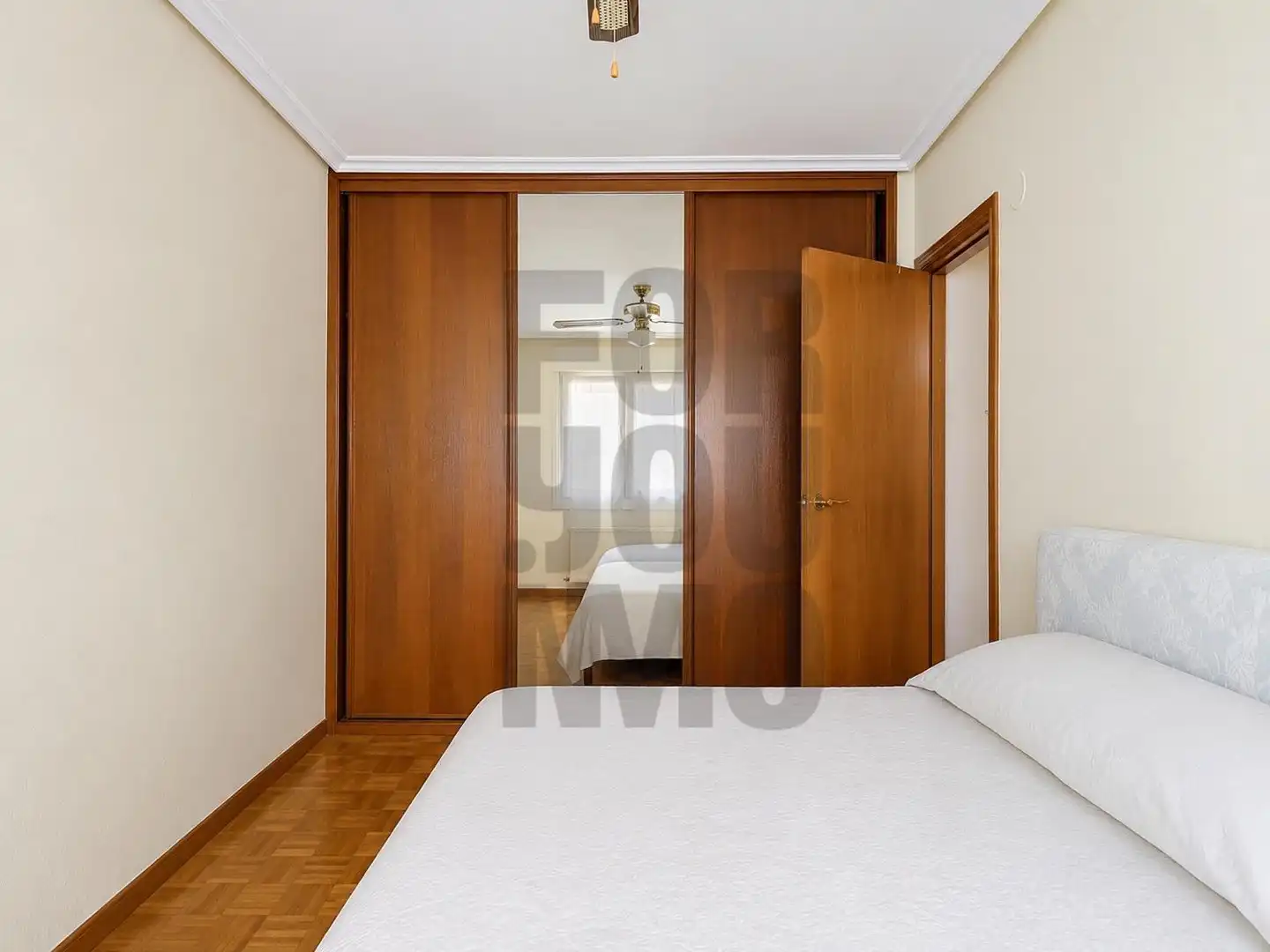 Bedroom of Flat for sale in Donostia - San Sebastián   with Heating, Storage room and Balcony