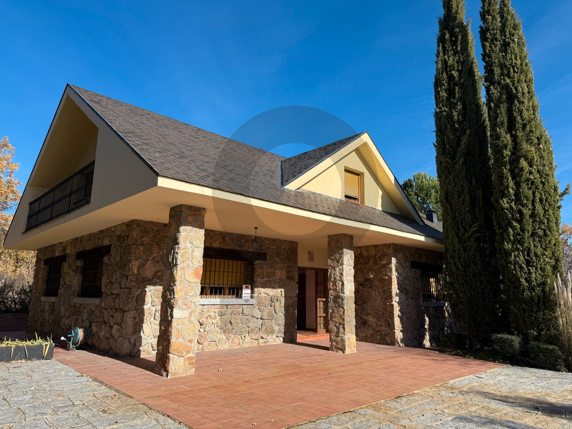 Exterior view of House or chalet for sale in Navacerrada  with Heating, Private garden and Terrace