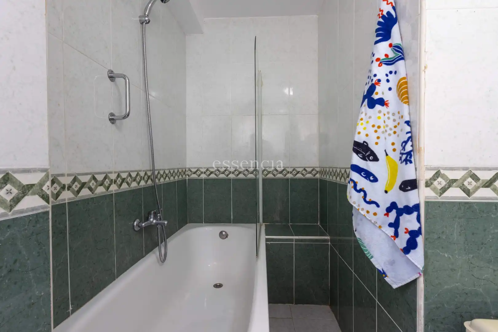 Baño de Piso en venta en Gandia con Aire acondicionado, Terraza y Trastero