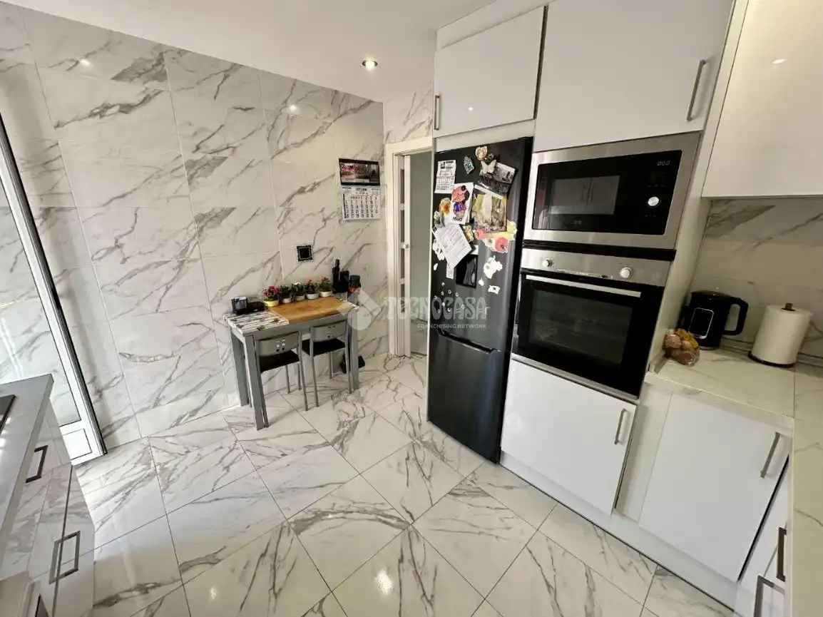 Appartamento con balcone in vendita a Marchamalo, imagen 11