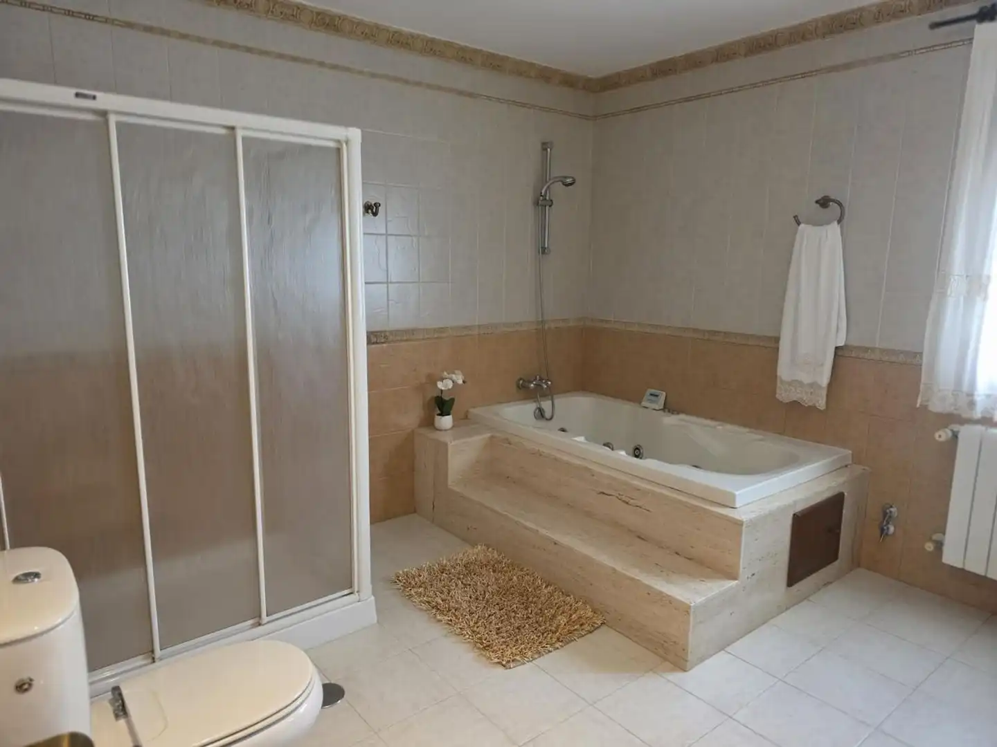 Bany de Casa o xalet en venda en Garrucha amb Aire condicionat, Terrassa i Traster