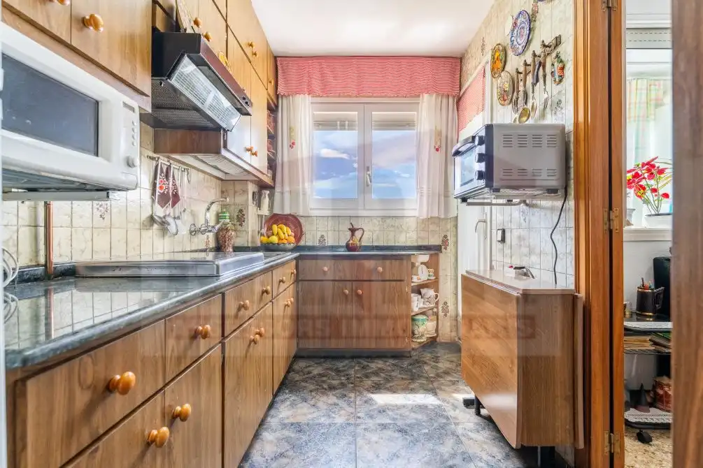Kitchen of Flat for sale in Reus  with Balcony