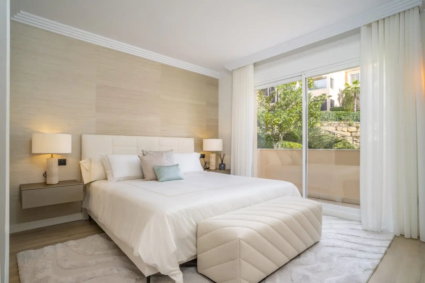 Apartament amb piscina en venda a Nueva Andalucía, imagen 19
