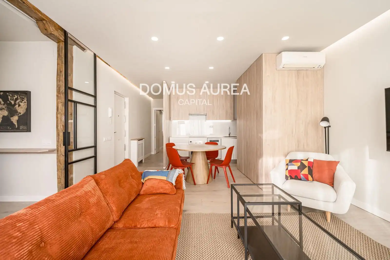 Living room of Attic for rent in Madrid  with Air Conditioner, Heating and Terrace