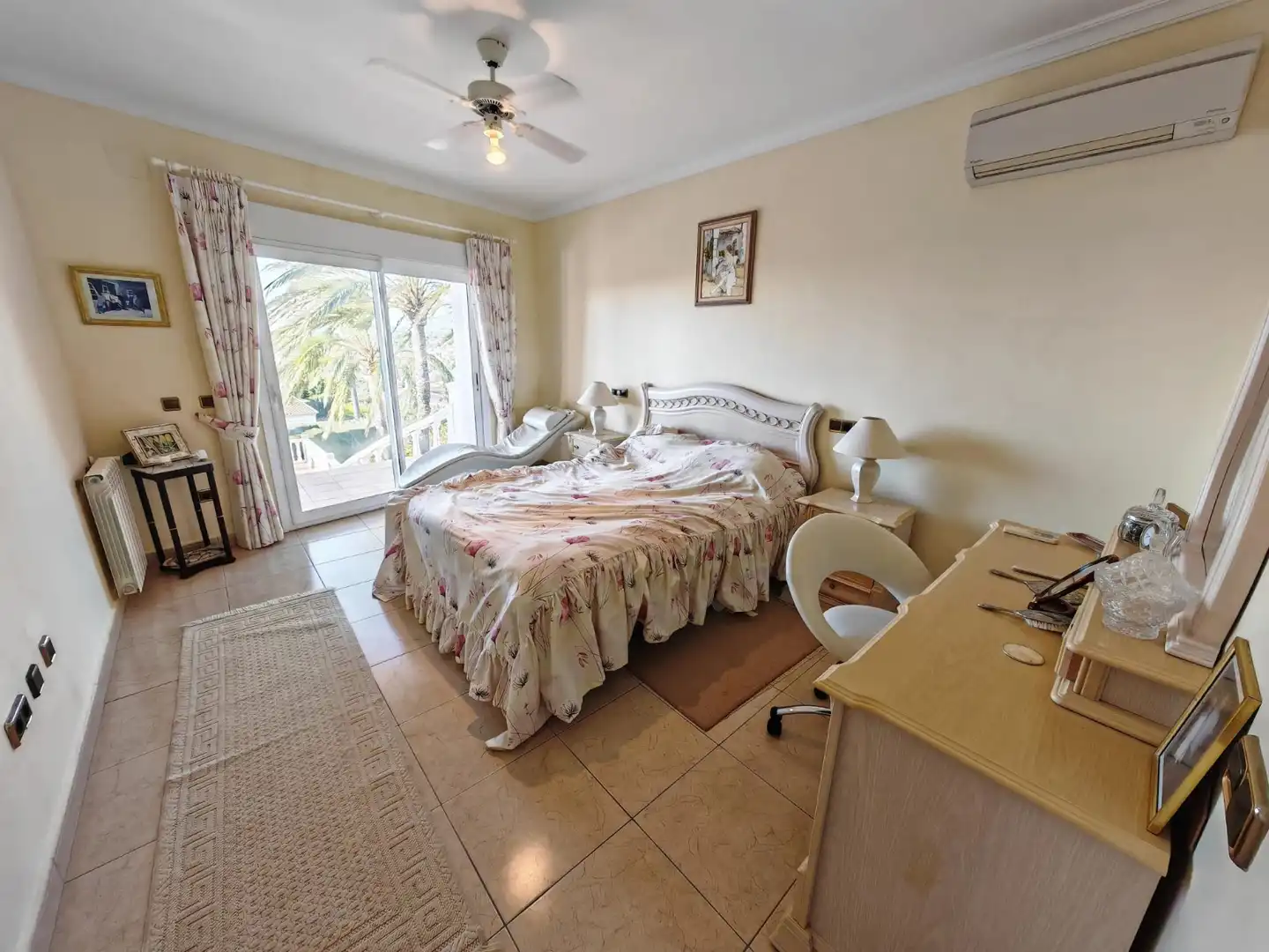 Bedroom of Houses for sale in Moraira