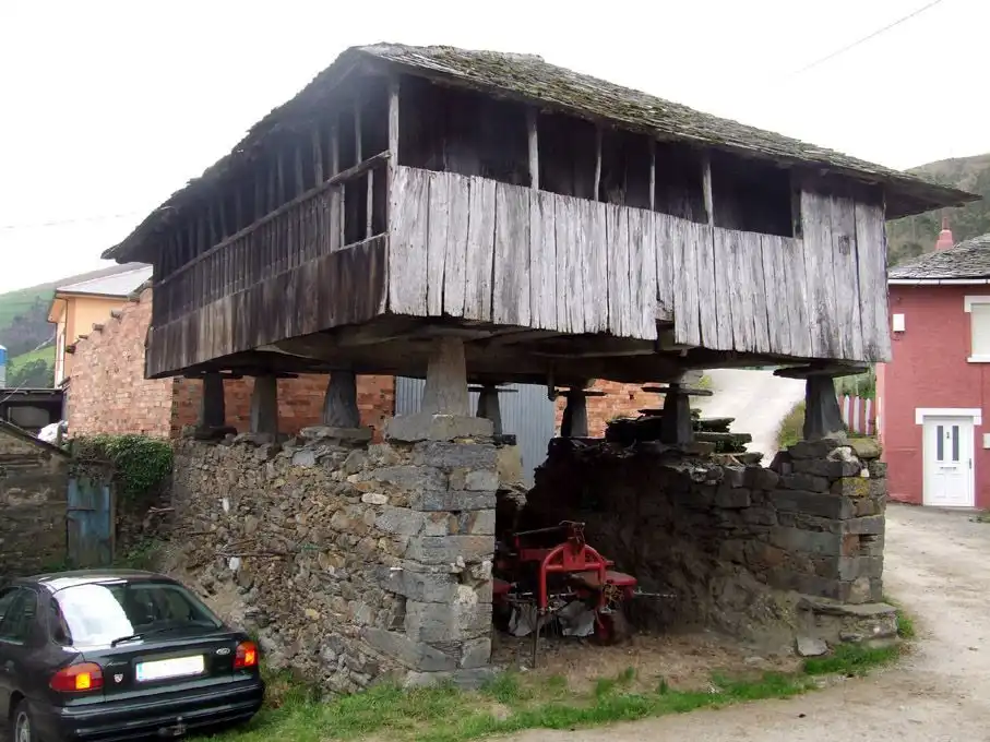 Exterior view of Houses for sale in Valdés - Luarca
