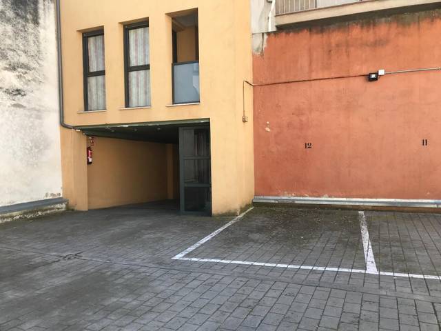 Garaje en Venta en Santa Coloma de Farners