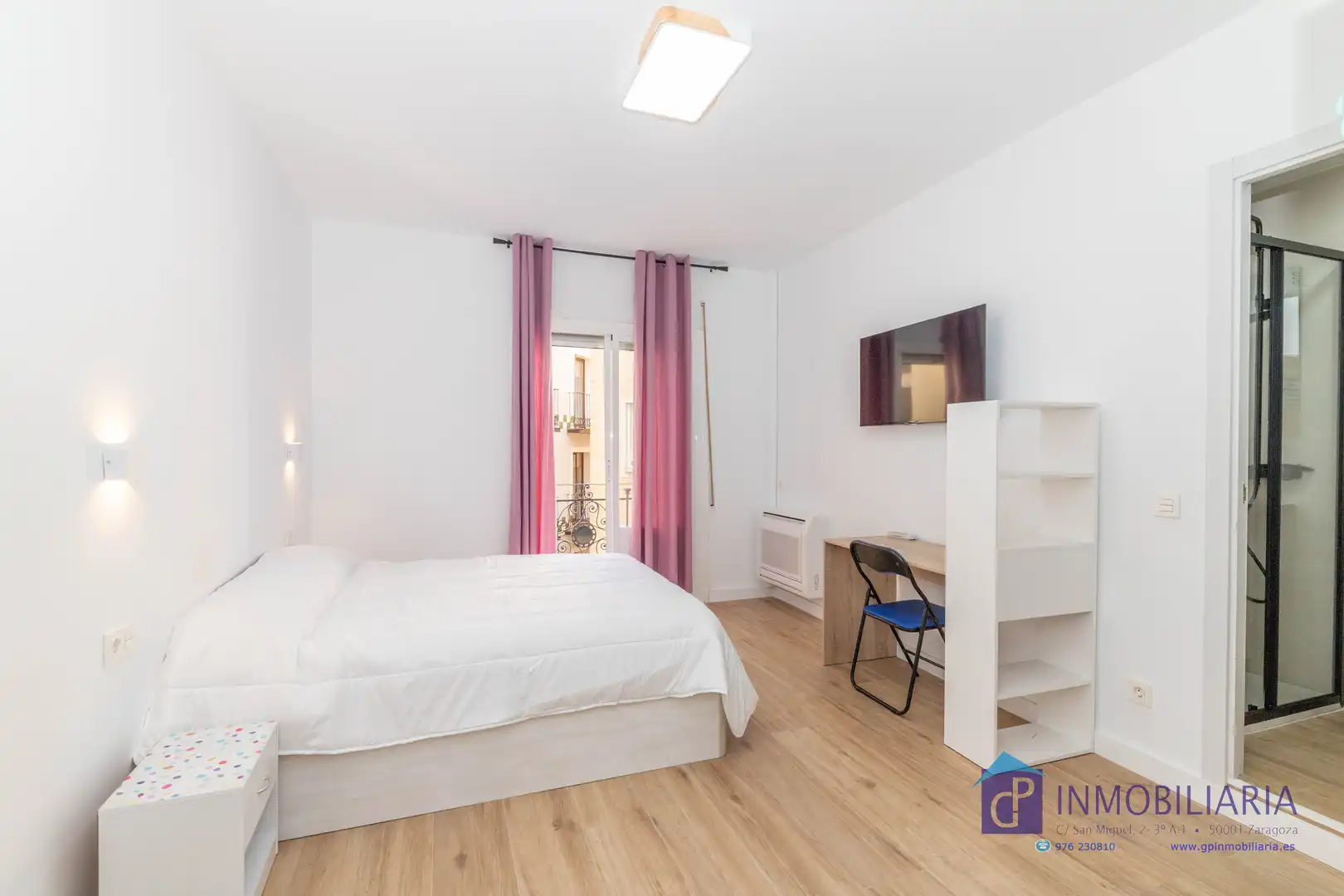 Flat for sale in Calle de Santiago, Alfonso