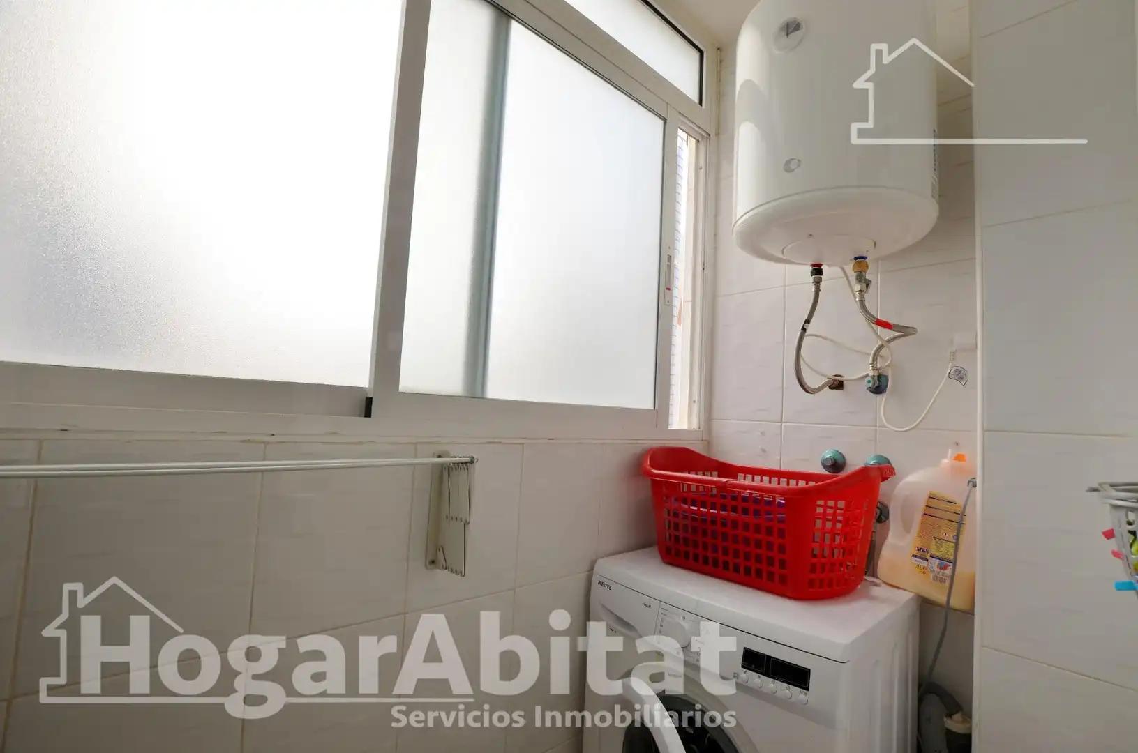 Habitación de Piso en venta en Alicante / Alacant con Calefacción, Trastero y Amueblado